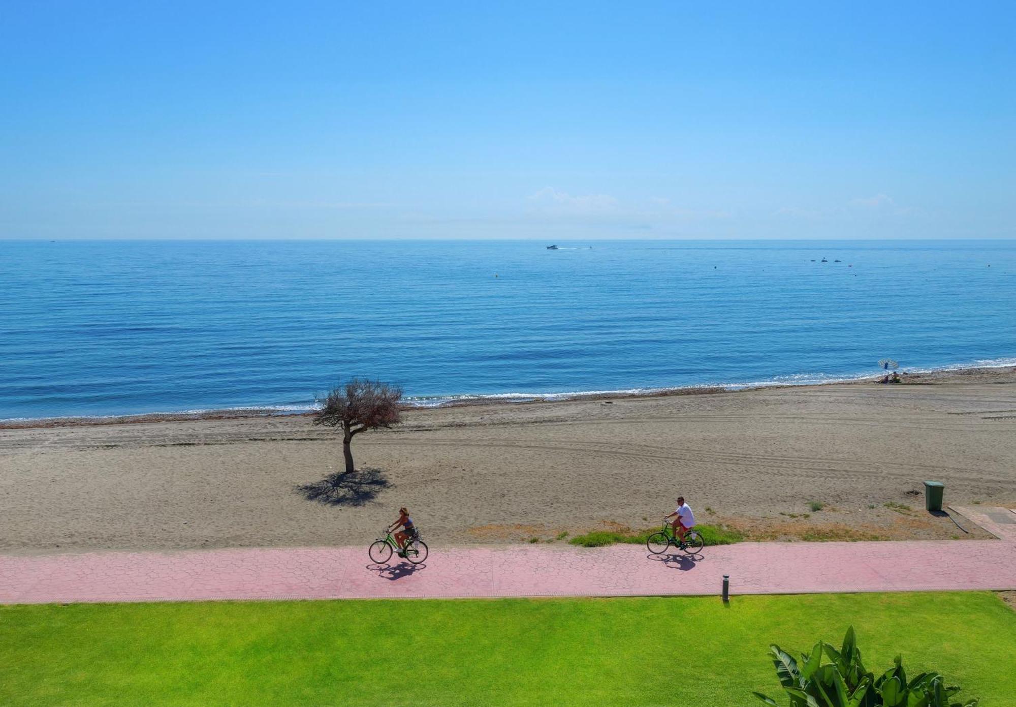 Heaven Beach Apartment 405 Estepona Eksteriør bilde